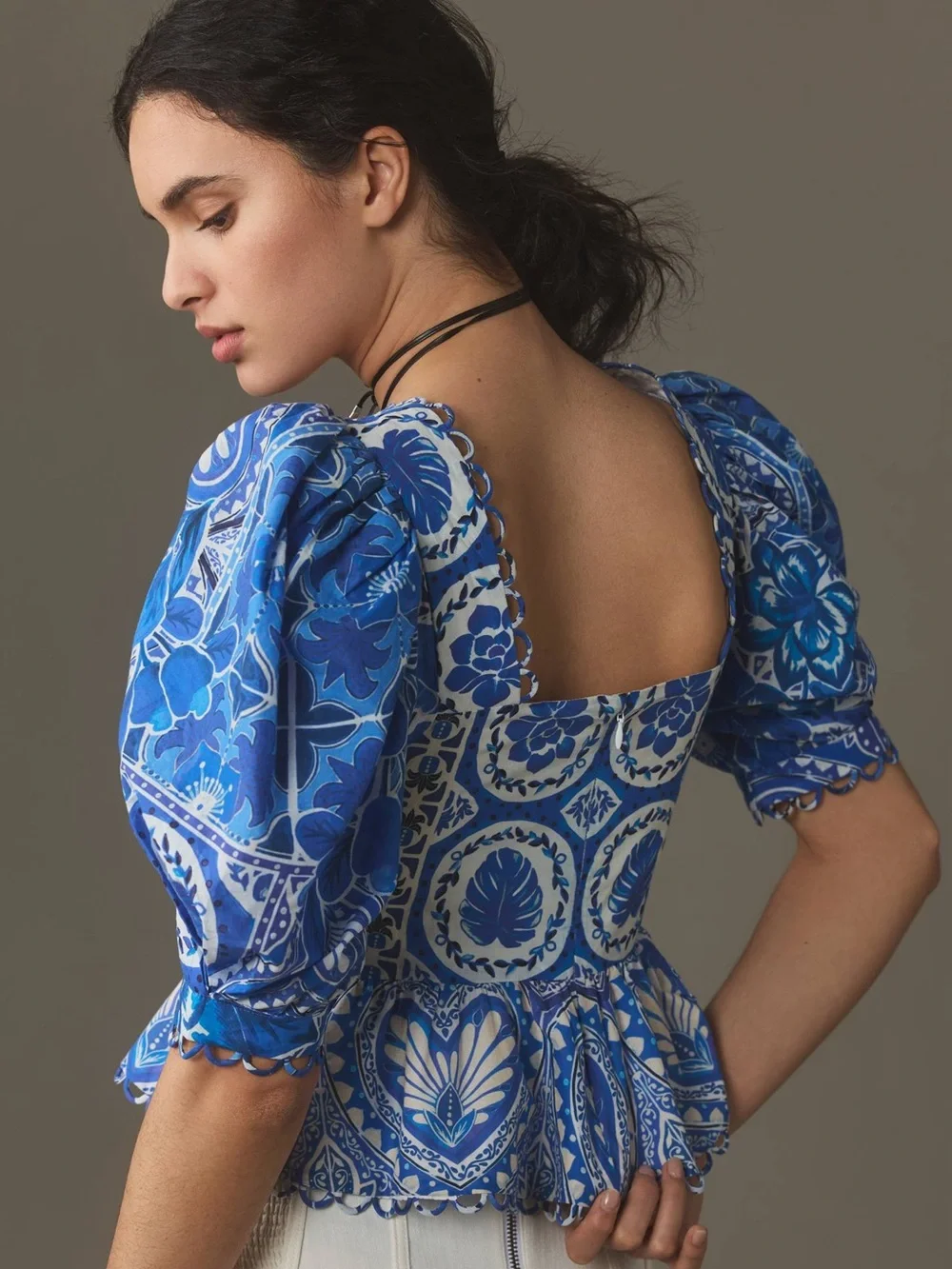 FARM Rio Tile Dream Cotton Puff Sleeve Peplum Top Blouse Blue White Large NWT